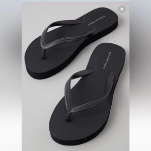 American Eagle Outfitters Black Flip Flops
